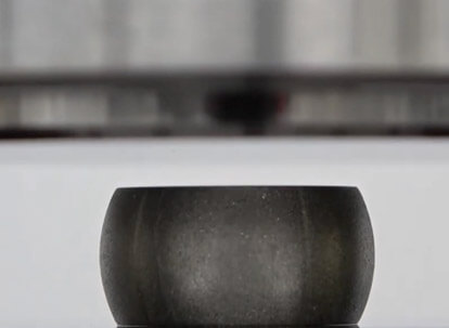 مخطط كعكة مزورة على قمة باردة