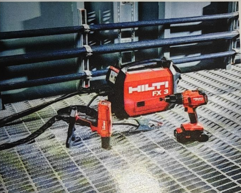 تعمل أداة قفل ذوبان المسمار اللاسلكي FX3-A من Hilti على تبسيط عملية تثبيت الفولاذ الملحوم
